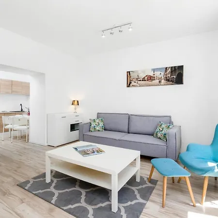 Wozna By Renters Apartment Poznan